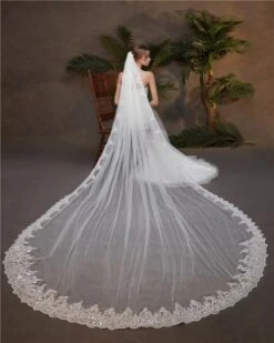 One-Tier Wedding Veil UK Tulle Lace Edge Cathedral Veils Sequins Appliques TS91019
