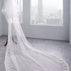 Two-Tier Wedding Veil UK Tulle Lace Edge Chapel Veils Appliques TS91038