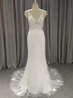 Mermaid Spaghetti Straps Sweep Train Wedding Dresses With Lace