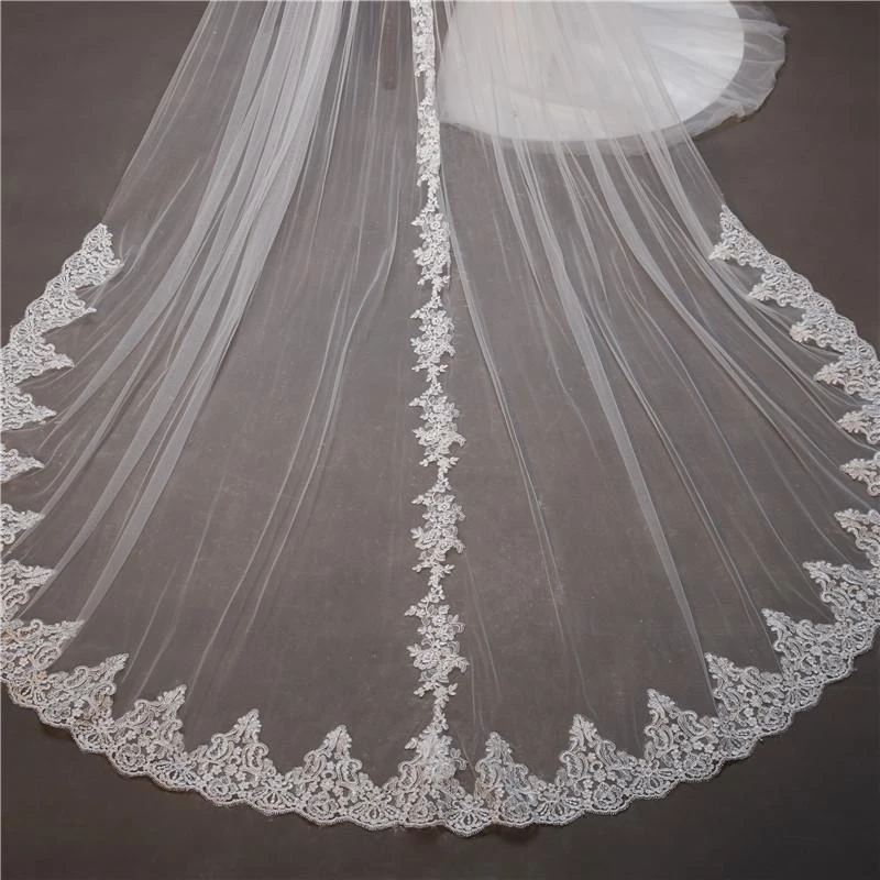 One-Tier Wedding Veil UK Tulle Lace Edge Cathedral Veils Appliques TS91015 - Image 2